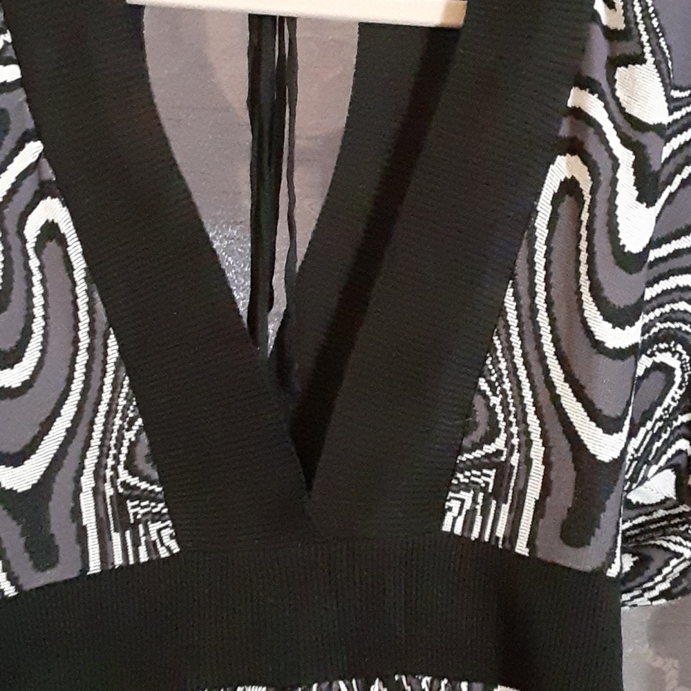 Shirt - Picture 2 of 3